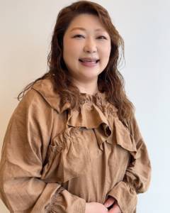 長谷部 朝美
