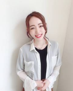 鷲 佳那