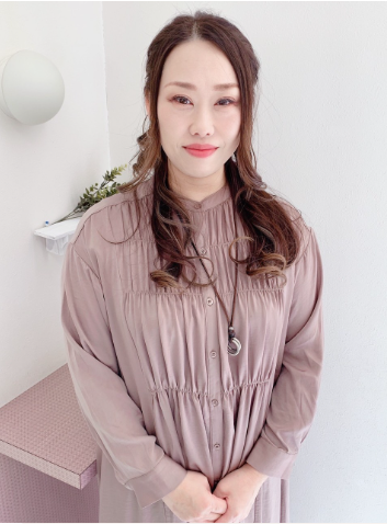 金澤 泰子