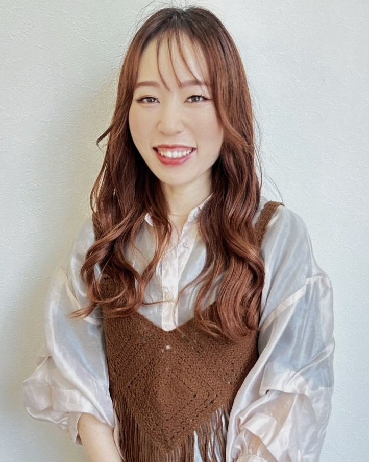 鷲 佳那